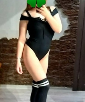 У меня есть все, чтобы сделать твои фантазии реальностью. Я оригинальна и умею удивлять, гарантирую тебе яркие эмоции и полное расслабление. Живу в Москве, поэтому смогу встретиться с тобой в любое время и месте. Личная свиданка со мной - это настоящее удовольствие, которое запомнится надолго. Звони, и я поделюсь тайнами незабываемого отдыха! 😘 фото и отзывы доступны. 4668, 23 года