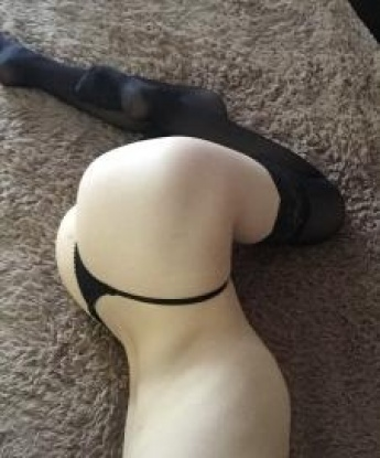 Опытная блондинка пригласит в гости порядочного мужчину для жарких встреч. Готова погрузить тебя в мир страсти и наслаждения. Все по-настоящему! 9301, 21 год